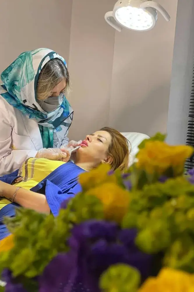 درباره دکتر الناز احمدی